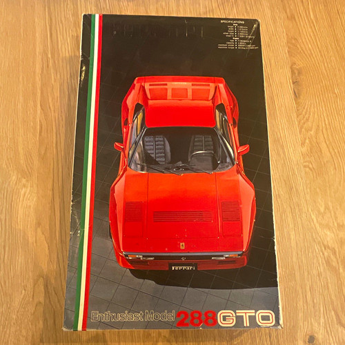 Enthusiast model ferrari 288 - enthusiast,