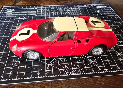 Revell 8702 ferrari - 250, lm